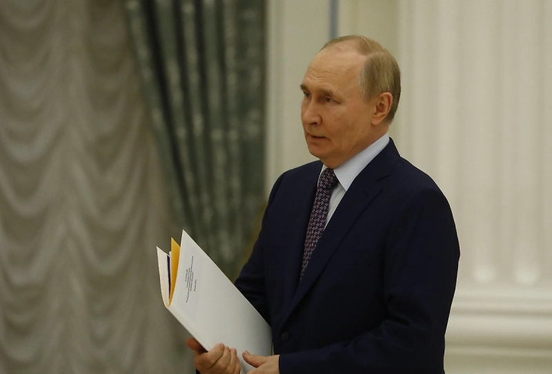 ФОМ: 73% россиян положительно оценивают работу Путина и доверяют президенту