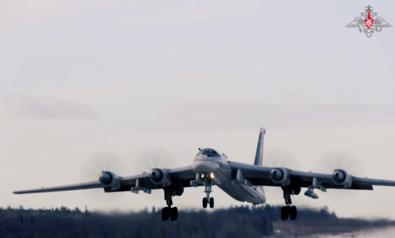 Понеслась: Россия подняла "ядерные" Ту-95мс. Вблизи НАТО – 7-часовая "операция". Борьба за Атлантику начинается